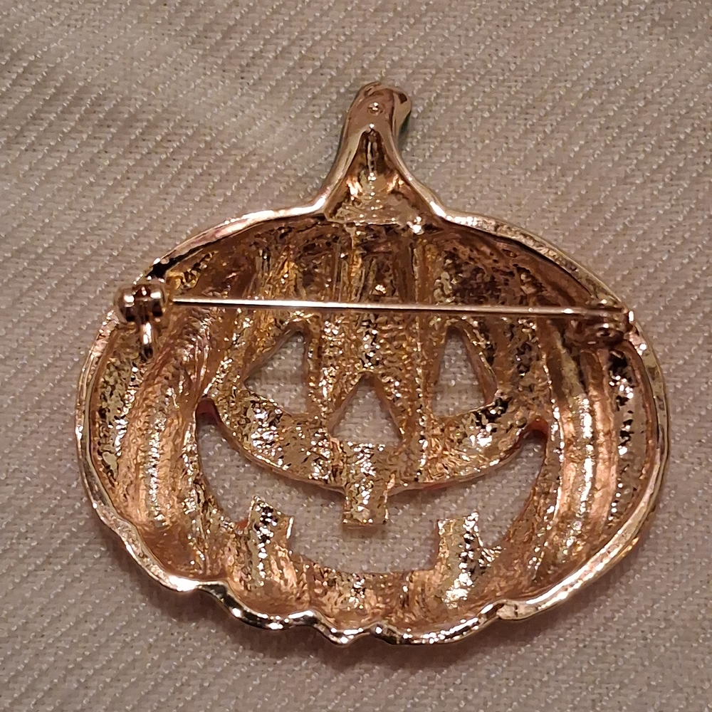 Halloween Jack-O-Lantern Brooch - Picture 2 of 5